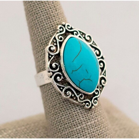 Size 8 intricate victorian vintage adjustable ring (C1) - Picture 2 of 3